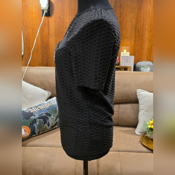 Bebe Black Textured Tee Rhinestone Logo - Picture 4 of 5